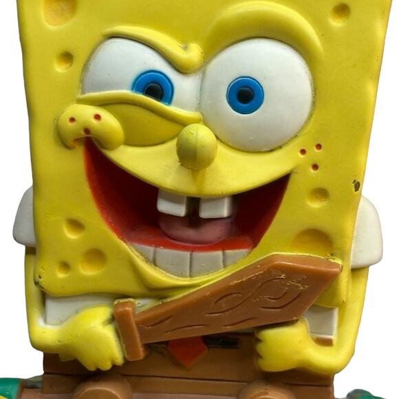SpongeBob SquarePants Pirate Treasure Chest Clock & Bank 2006 CLOCK ONLY! READ! - Picture 8 of 16